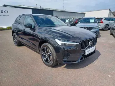 Usado Volvo XC60 R-Design 197 CV (144 kW) 2022 Negro SUV