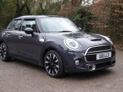 Used Mini Cooper S Exclusive 192 HP (141 kW) 2019 Grey Hatchback