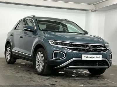 Used VW T-Roc Style 190 HP (139 kW) 2022 Blue SUV