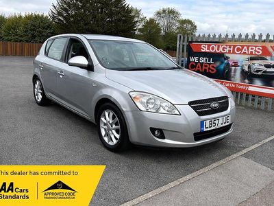 Used Kia Ceed 2007 Silver Hatchback