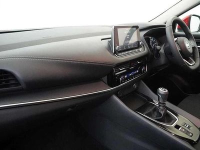 Used Nissan Qashqai Acenta Premium 138 HP (101 kW) 2023 Red SUV