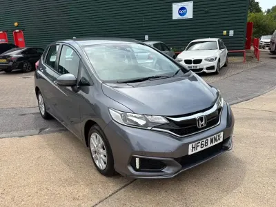 Used Honda Jazz SE 102 HP (75 kW) 2018 Grey Hatchback