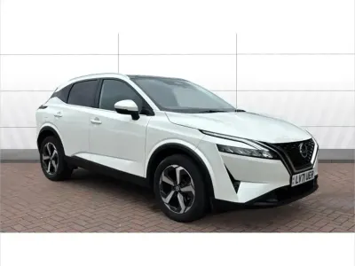 Used Nissan Qashqai N-Connecta 158 HP (116 kW) 2021 White SUV
