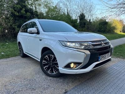 Mitsubishi Outlander P-HEV