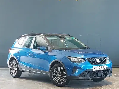Begagnad Seat Arona SE Technology 110 HK (80 kW) 2023 Blå SUV