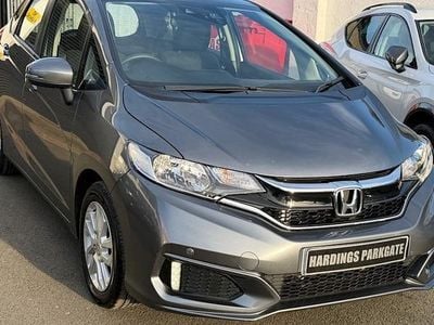 Used Honda Jazz SE 102 HP (75 kW) 2020 Grey Hatchback
