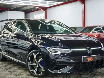 Usado VW Golf VII R 320 HP (235 kW) 2021 Preto Citadino