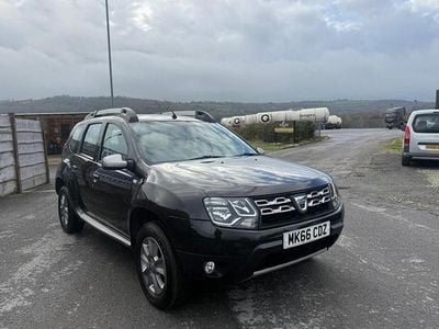 Used Dacia Duster Lauréate 110 HP (80 kW) 2016 Estate