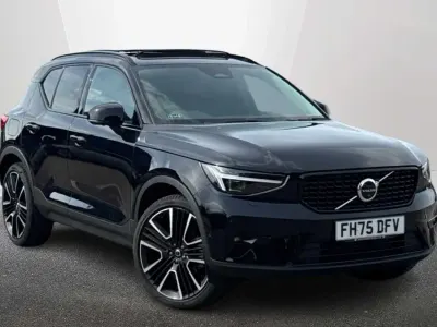Used Volvo XC40 Ultra 161 HP (118 kW) 2026 Black SUV