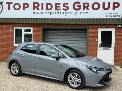 Usado Toyota Corolla 2022 Cinzento Citadino