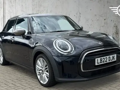 Used Mini Cooper Exclusive 134 HP (98 kW) 2022 Black Hatchback