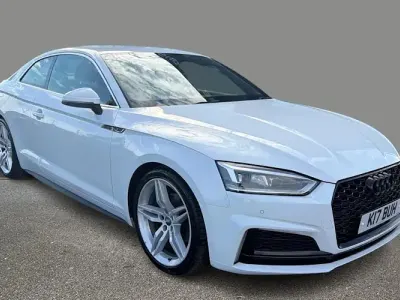 Used Audi A5 S-Line 150 HP (110 kW) 2019 White Coupe