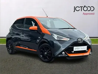 Used Toyota Aygo Edition 71 HP (52 kW) 2020 Grey Hatchback
