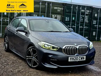 Begagnad BMW 116 M Sport 116 HK (85 kW) 2020 Grå Halvkombi