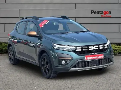 Used Dacia Sandero Extreme 90 HP (66 kW) 2024 Green Hatchback
