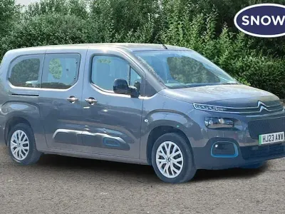 Used Citroën e-Berlingo Feel 100 kW (136 HP) 2023 Grey MPV