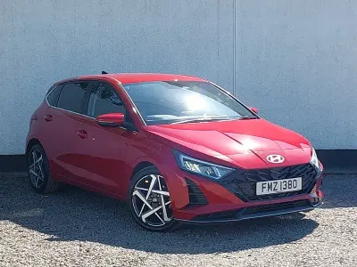Usado Hyundai i20 Premium 100 HP (73 kW) 2024 Vermelho Citadino
