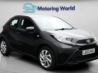 Used Toyota Aygo X PURE 72 HP (52 kW) 2025 SUV