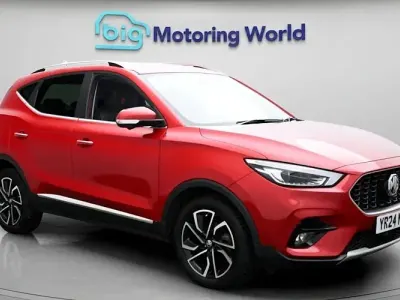 Usado MG ZS Exclusive 106 HP (77 kW) 2024 Vermelho SUV
