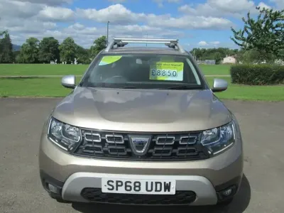 Used Dacia Duster Prestige 115 HP (84 kW) 2018 Beige SUV