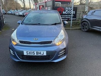 Blue Used 2015 Kia Rio Hatchback | £5,495 (Fair price)