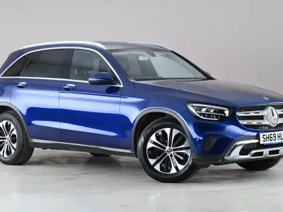 Usado Mercedes GLC220 194 HP (142 kW) 2019 Azul Carrinha