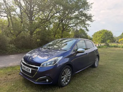 Used Peugeot 208 Allure 2016 Blue Hatchback
