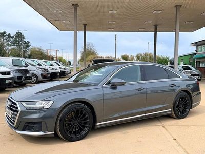 Usado Audi A8 S-Line 2018 Cinzento Sedan