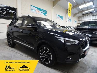 Używany MG ZS Exclusive 111 KM (81 kW) 2021 Czarny SUV