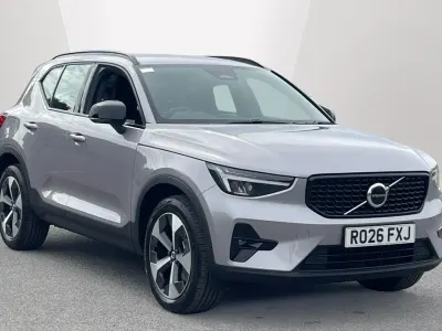 Used Volvo XC40 Plus 197 HP (144 kW) 2026 Silver SUV