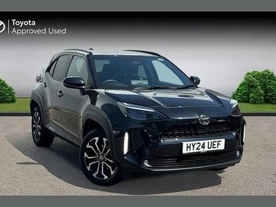 Usado Toyota Yaris Cross Design 113 HP (83 kW) 2024 Preto SUV