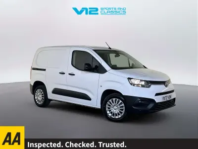 Used Toyota Proace 100 HP (73 kW) 2022 White MPV