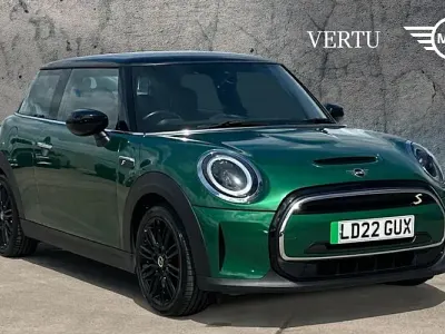 Used Mini Cooper Level 2 135 kW (184 HP) 2023 Hatchback