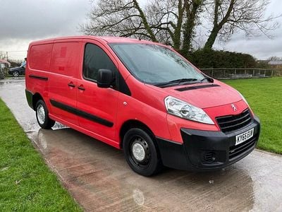 Red Used 2015 Peugeot Expert Van | £3,750 (Super price)