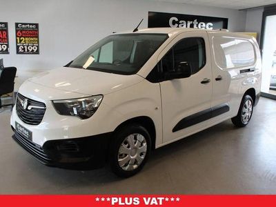 Used Vauxhall Combo 100 HP (73 kW) 2021 White Van