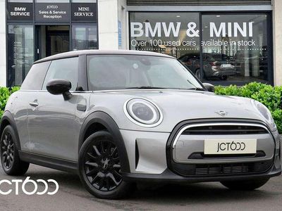 Used Mini Cooper Classic 134 HP (98 kW) 2022 Silver Hatchback