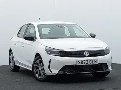 Used Vauxhall Corsa Design Edition 75 HP (55 kW) 2023 White Hatchback