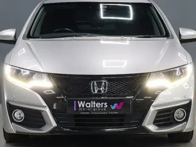 Used Honda Civic SE Plus 120 HP (88 kW) 2016 Silver Hatchback