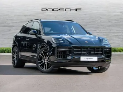 Używany Porsche Cayenne Black Edition 464 KM (341 kW) 2026 Czarny SUV