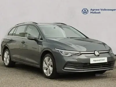 Used VW Golf VIII Style 130 HP (95 kW) 2022 Grey Estate