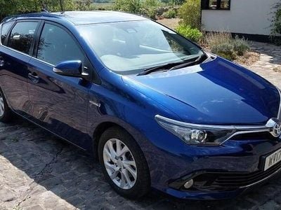 Toyota Auris Hybrid