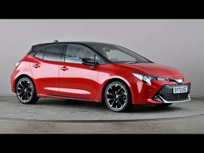 Used Toyota Corolla Sport 122 HP (89 kW) 2022 Red/black Hatchback