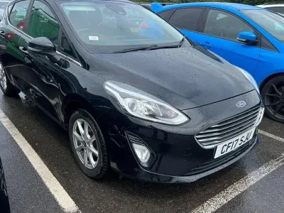 Used Ford Fiesta Zetec 70 HP (51 kW) 2017 Black Hatchback