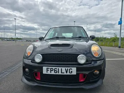Used Mini John Cooper Works Hatch 211 HP (155 kW) 2011 Black Hatchback