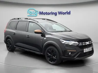 Used Dacia Jogger Extreme 140 HP (102 kW) 2023 Black MPV