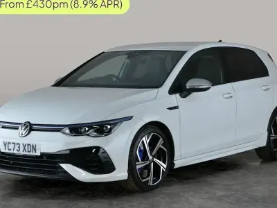 Second-hand VW Golf VIII R 320 CP (235 kW) 2023 Alb Hatchback