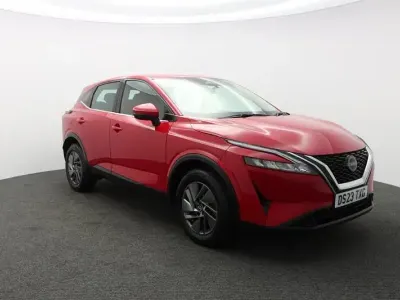 Used Nissan Qashqai Acenta Premium 140 HP (102 kW) 2023 Red SUV