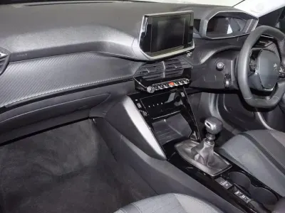 Used Peugeot 2008 Allure Premium 100 HP (73 kW) 2022 Grey SUV