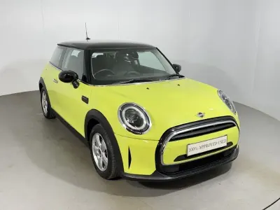 Usado Mini Cooper Classic 2023 Amarelo Citadino