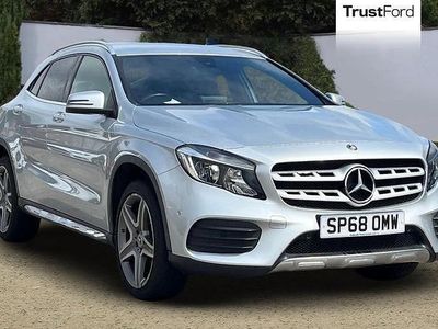 Mercedes GLA200